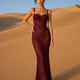 Robe dentelle transparente rouge