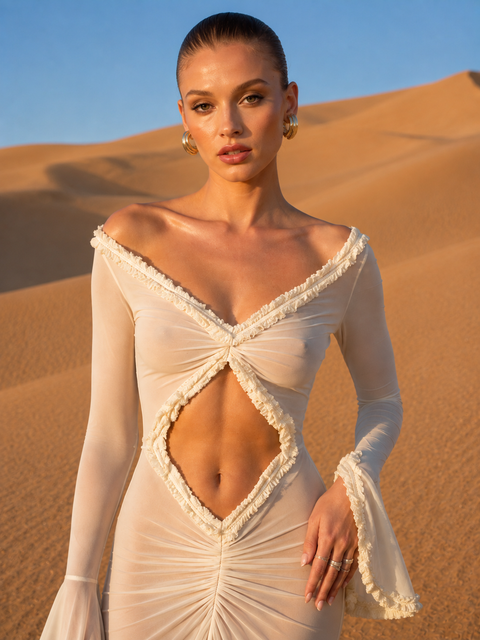 Robe transparente beige zoom