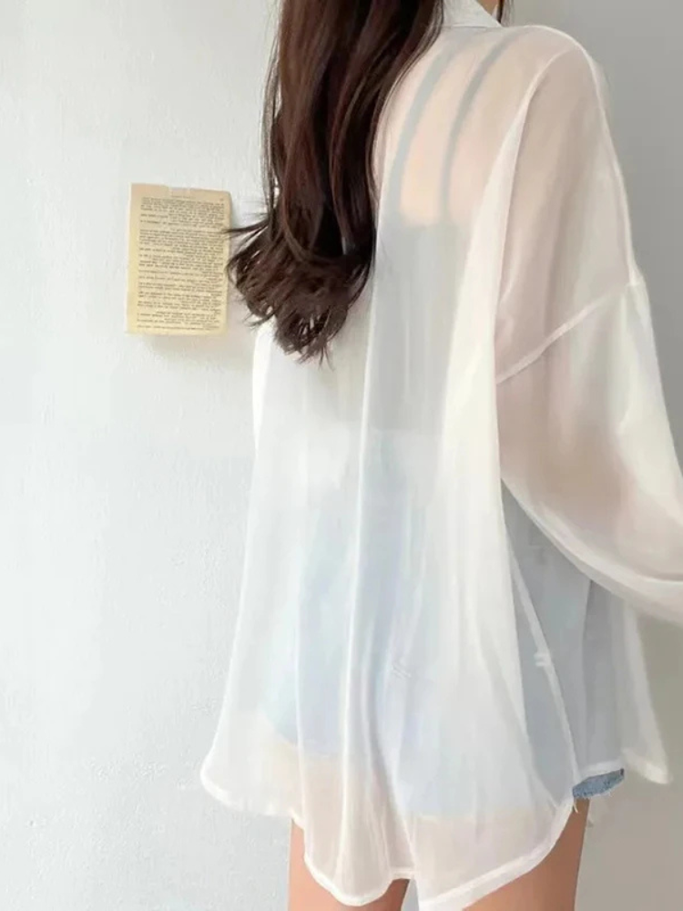 Chemise en mousseline transparente