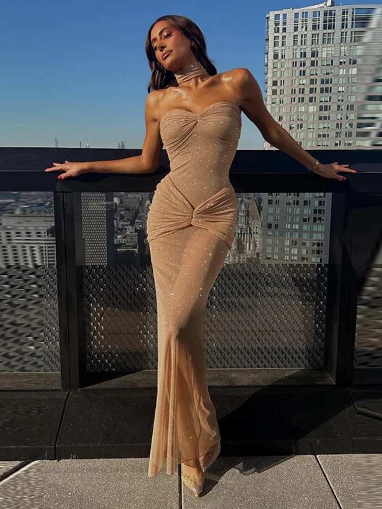 Robe de soirée transparente couleur beige