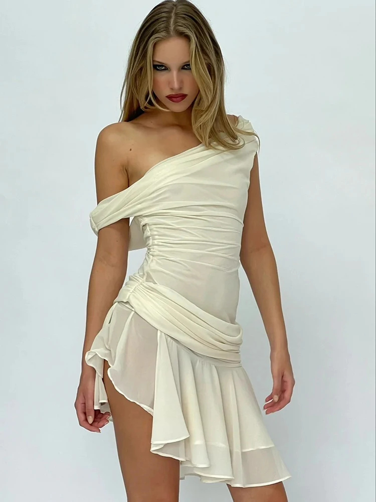 Robe en mousseline transparente