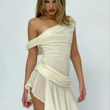 Robe en mousseline transparente